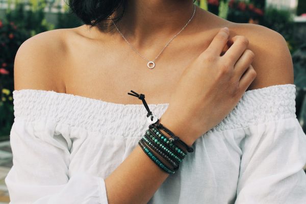 Guide des types de bracelets : découvrez les meilleures tailles
